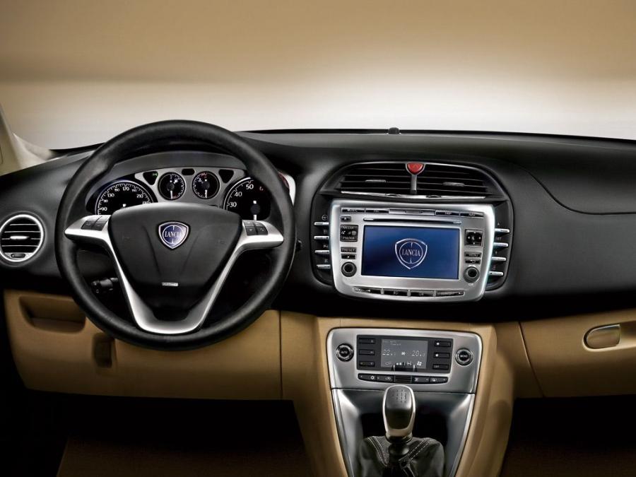  Lancia Delta 2008 года  (фото 70 из 94)